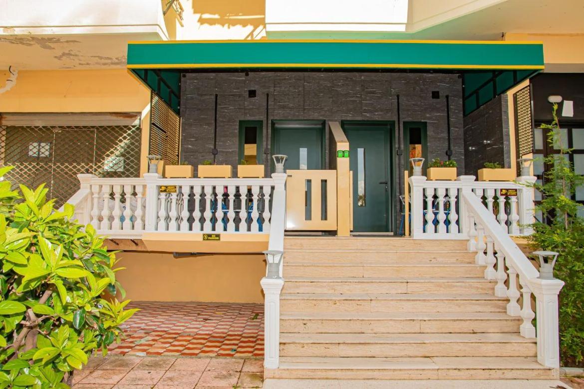 Sea View Lungomare Apartman *